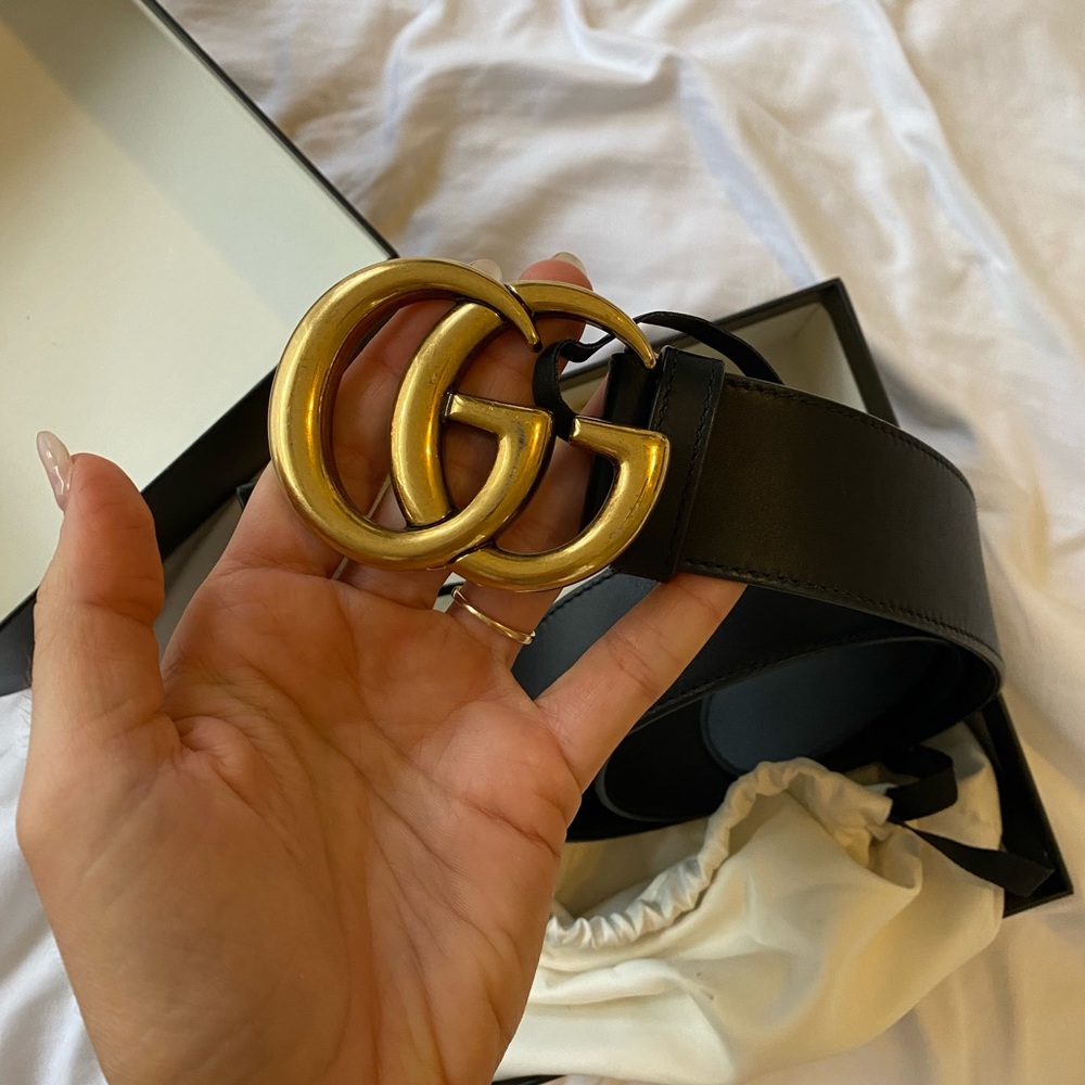 Gucci Thick Gold Emblem Belt